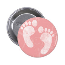 Empreintes de pas roses/blanches de bébé badge avec épingle