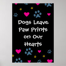 Empreintes de pattes de congé de chiens sur nos co posters