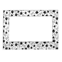 Empreintes de pattes de Dogbone en noir et blanc