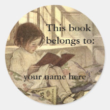 Enfant vintage lisant un ex-libris de livre adhésif rond