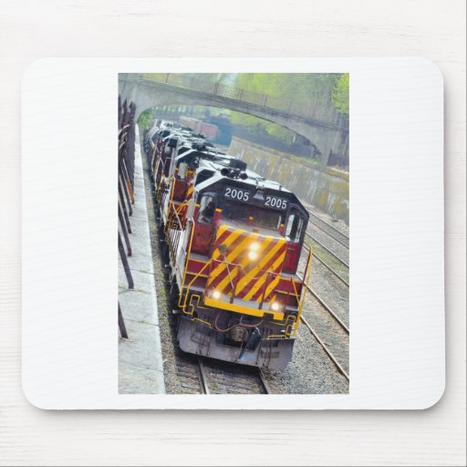 Engines in Action Mousepad