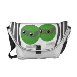 Escapeas White Messenger Bag