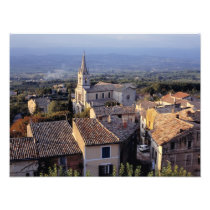 Europe, France, Bonnieux. Sunset light falls