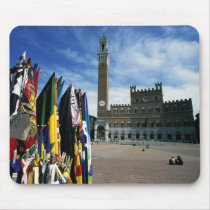 Europe, Italy, Tuscany, Siena. Piazza del Mousepads