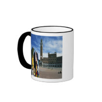 Europe, Italy, Tuscany, Siena. Piazza del Mug