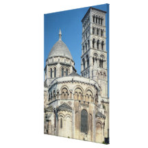 Exterior view of the chevet gallery wrapped canvas