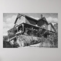 Exterior View of the Hotel Glen Orchy Posters