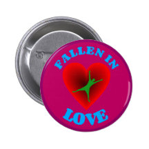 Fallen in love anstecknadel