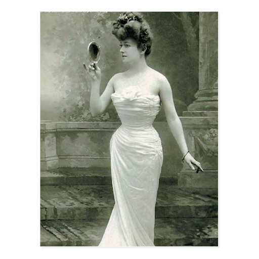 Fashionable 1900 postcards