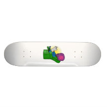 Father Alien reading Paper Skate Decks