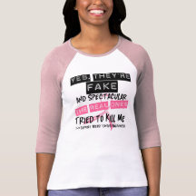 Faux et Spectacular - le vrai a essayé de me tuer T-shirts