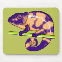 female panther chameleon (mousepad green)