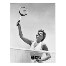 Femme jouant au tennis 2 carte postale