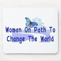 Femme sur le chemin tapis de souris