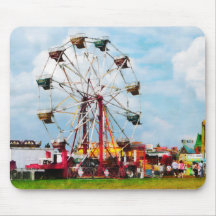 Ferris Wheel Against Blue Sky Mouse Pad