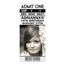 Fête d'anniversaire blanche de billet de photo de  invitations