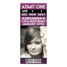 Fête d'anniversaire pourpre de billet de photo de  invitations