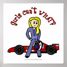 Fille blonde de pilote de voiture de course affiches