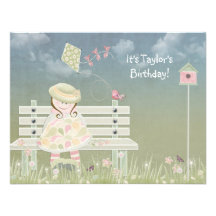 Fille d'anniversaire sur le banc invitation personnalisée