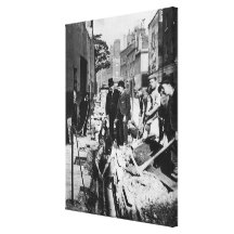 Fixing a Pipe Gallery Wrap Canvas