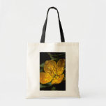 Fleur d'or avec des fleurs de gouttes de rosée sacs