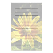 Fleur jaune : L'Irlandais observe II, papier rayé/ Papier À Lettre