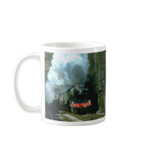 Flying Scotsman caught between tunnels at Barons W Mug