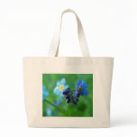 Focus On Forget-Me-Nots Tote Bags