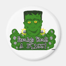 Frankie Wants A Kiss! Magnet