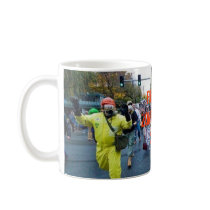 FREMONTZOMBIEWALK2007 MUGS