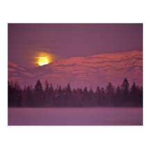 Full moon rises over Teakettle Mountain during Postcards