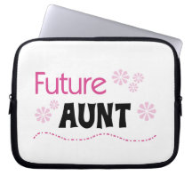 Future tante Black et T-shirts et cadeaux roses Housses Ordinateur