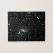 Galaxie NGC 6907, dans Capricornus Puzzles