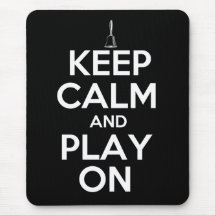 Gardez le calme et le jeu sur des clochettes tapis de souris