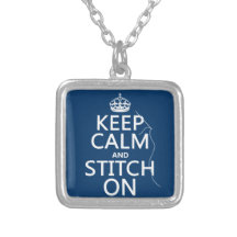 Gardez le calme et le point sur (toutes les couleu pendentif
