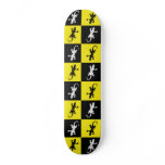 Geckos on Skateboard