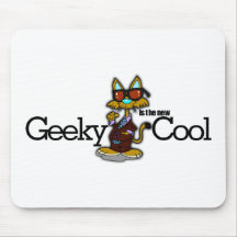 Geeky est le nouveau cool tapis de souris