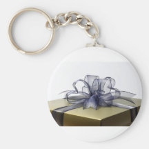 Gift box keychain
