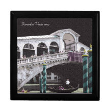 Gift Box -Rialto Bridge Colour on black