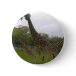 Giraffe group pin