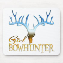 GIRL BOWHUNTER DEER MOUSEPAD