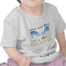 GIRL DEER HUNTINGg Tee Shirts