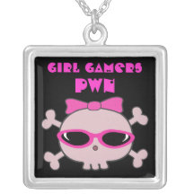 Girl Gamers pwn Skull With Sunglasses Jewelry