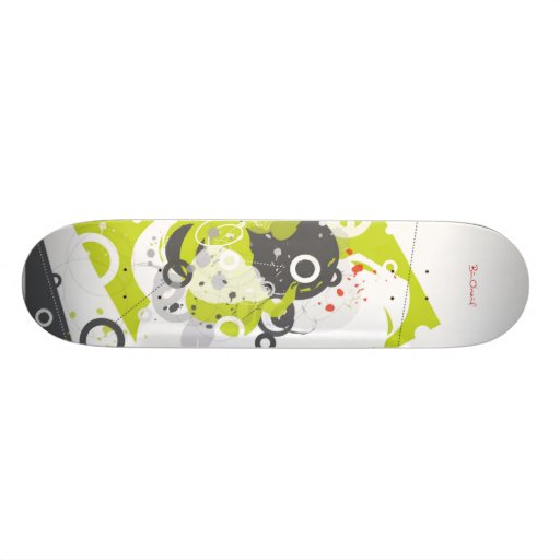 Gizmo Skateboard