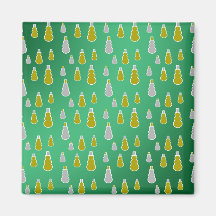 Gold silver snowmen on green fade magnets