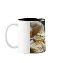 Golden Cupcakes Designs Coffee Mugs