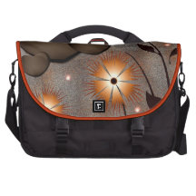 GORGEOUS HEARTS & GARDEN VINES COMMUTER BAG