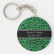 Green leopard pattern wedding favors keychain