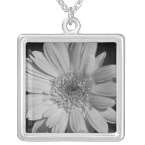 Grey Gerbera Necklace