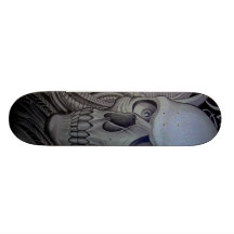 grey skull skate deck